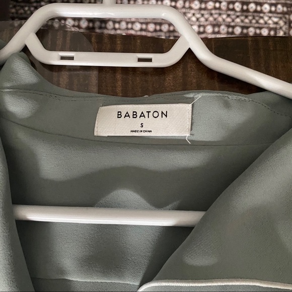 Babaton mint green blouse - Picture 3 of 4